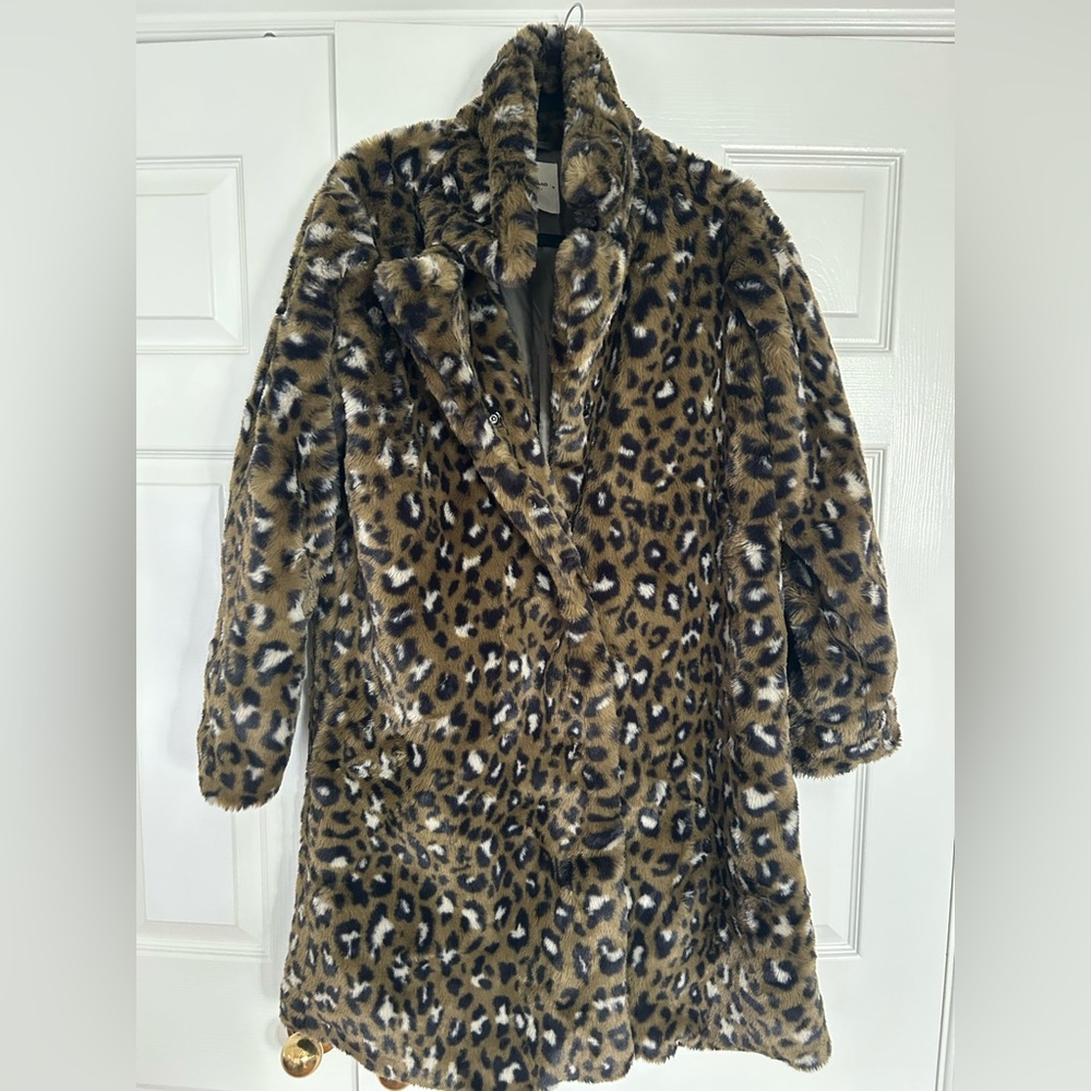 WORN ONCE | Lucky Brand | Faux Fur Olive Leopard Print Coat | Medium